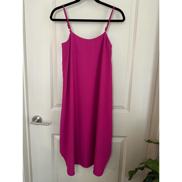 Trina Turk NWT 'Nara' Adjustable Strap Pullover Slip Mini Dress Magenta Sz. XS - Picture 1 of 11